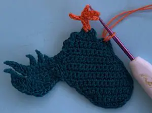 Crochet rooster 2 ply joining for second foot
