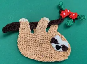 Crochet hanging sloth 2 ply body with far legs