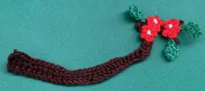 Crochet hanging sloth 2 ply branch with flowers