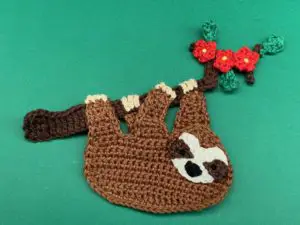 Finished crochet hanging sloth tutorial 4 ply landscape