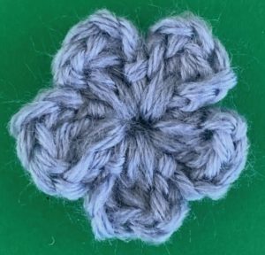Crochet flower scarf flower centre