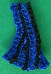 Crochet lady 2 ply pleat row 7