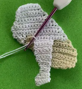 Crochet French bulldog 2 ply joining for front leg neatening row