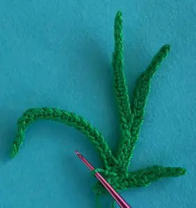 Crochet bulrushes 2 ply leaf 4