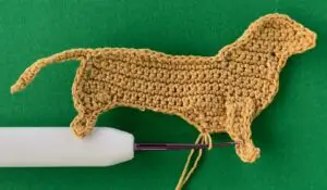 Crochet sausage dog 2 ply joining for far front leg