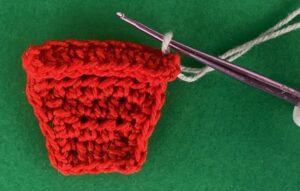 Crochet bucket and spade 2 ply joining for handle