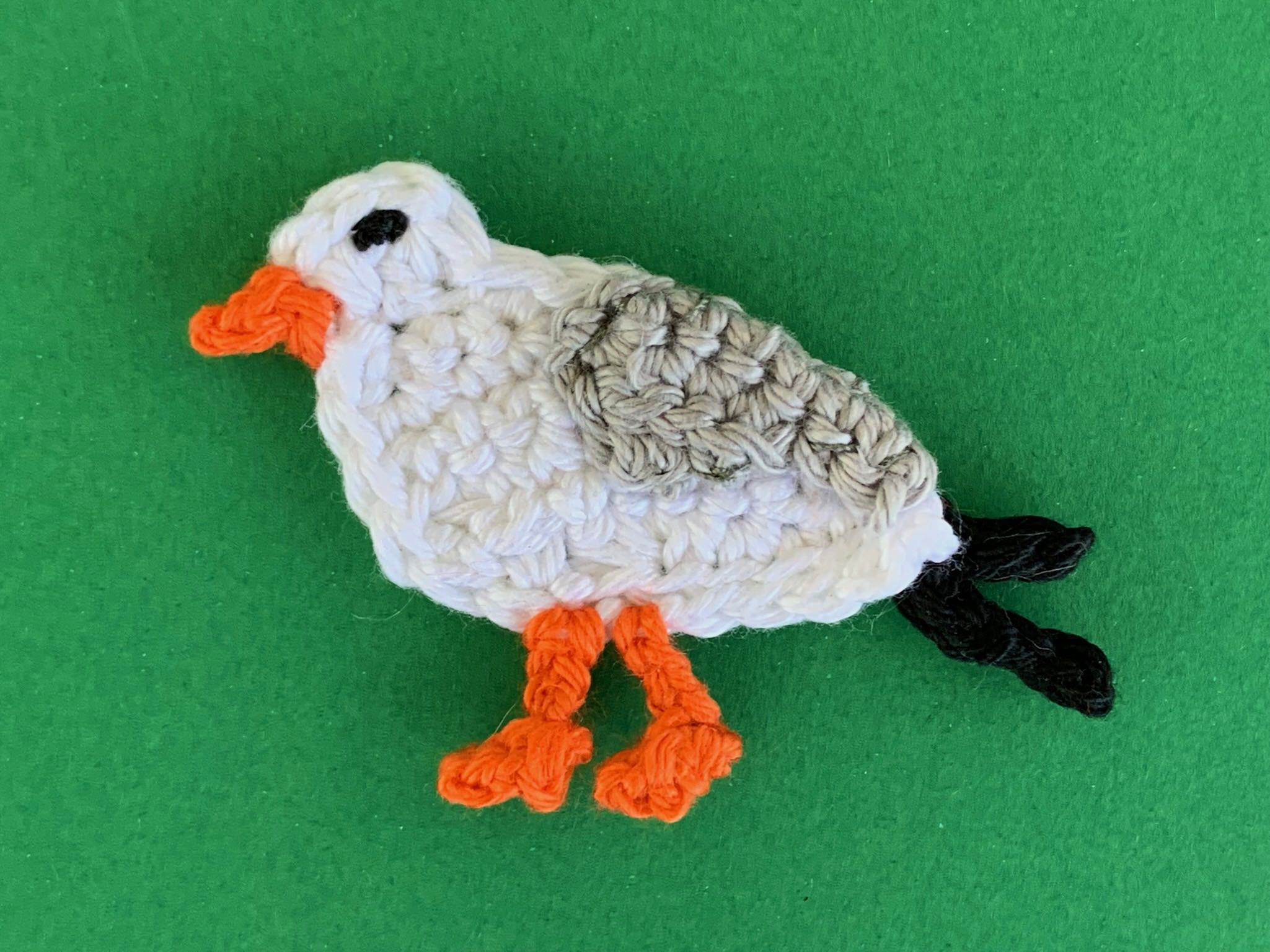 Finished crochet seagull 4 ply landscape