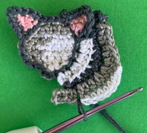 Crochet possum 2 ply joining for second charcoal area