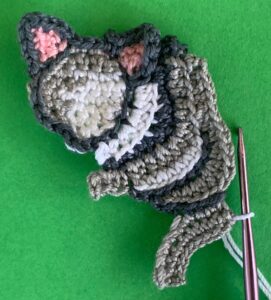 Crochet possum 2 ply joining for second white area
