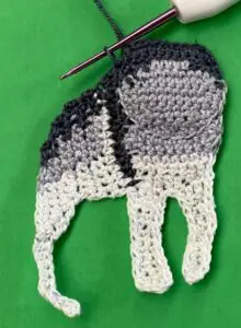 Crochet wolf 2 ply joining for back neatening row
