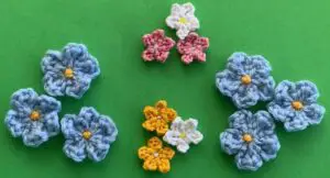 Picture panel baby blanket flowers with centres