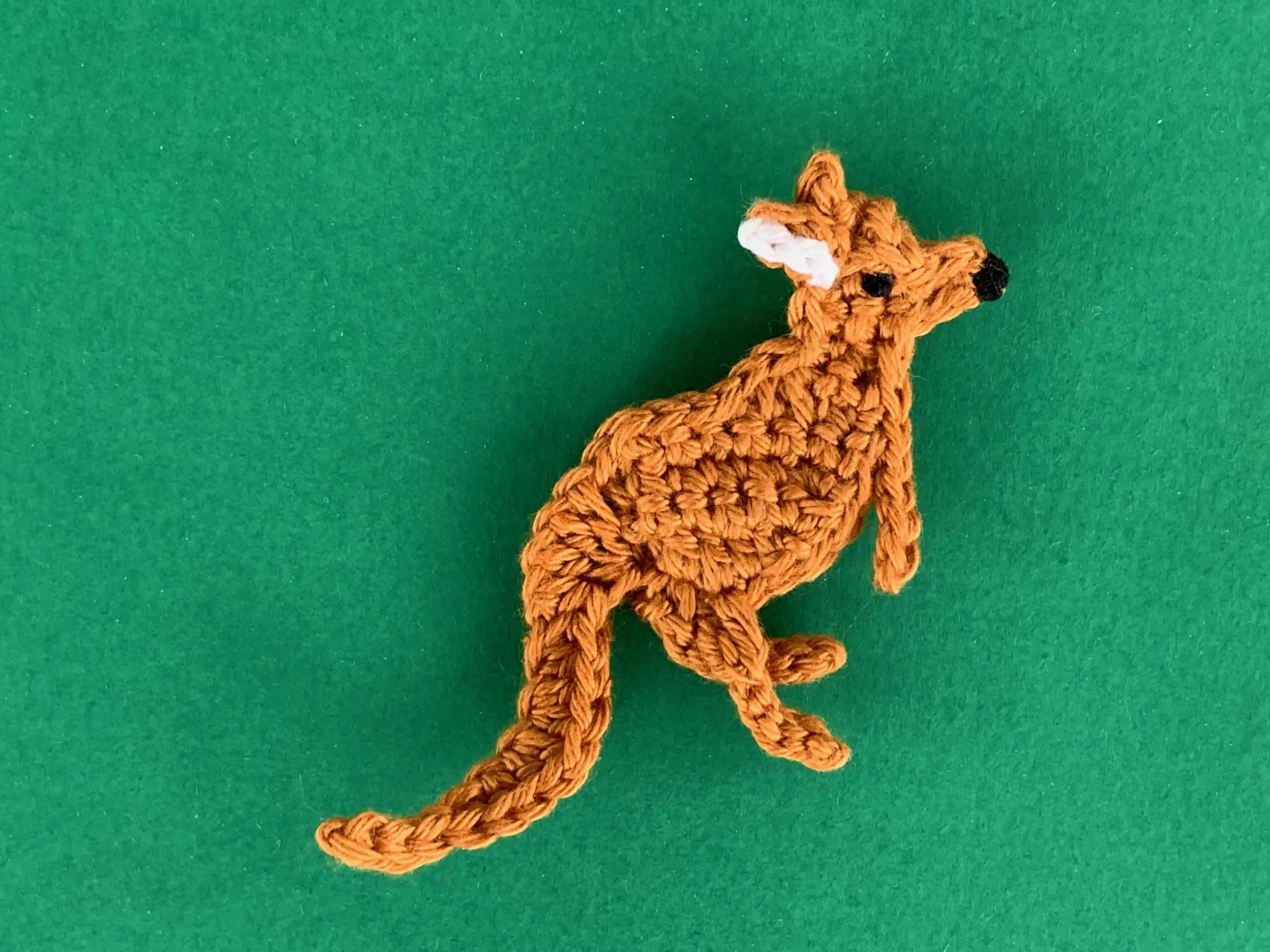 Finished crochet reverse kangaroo 4 ply landscape