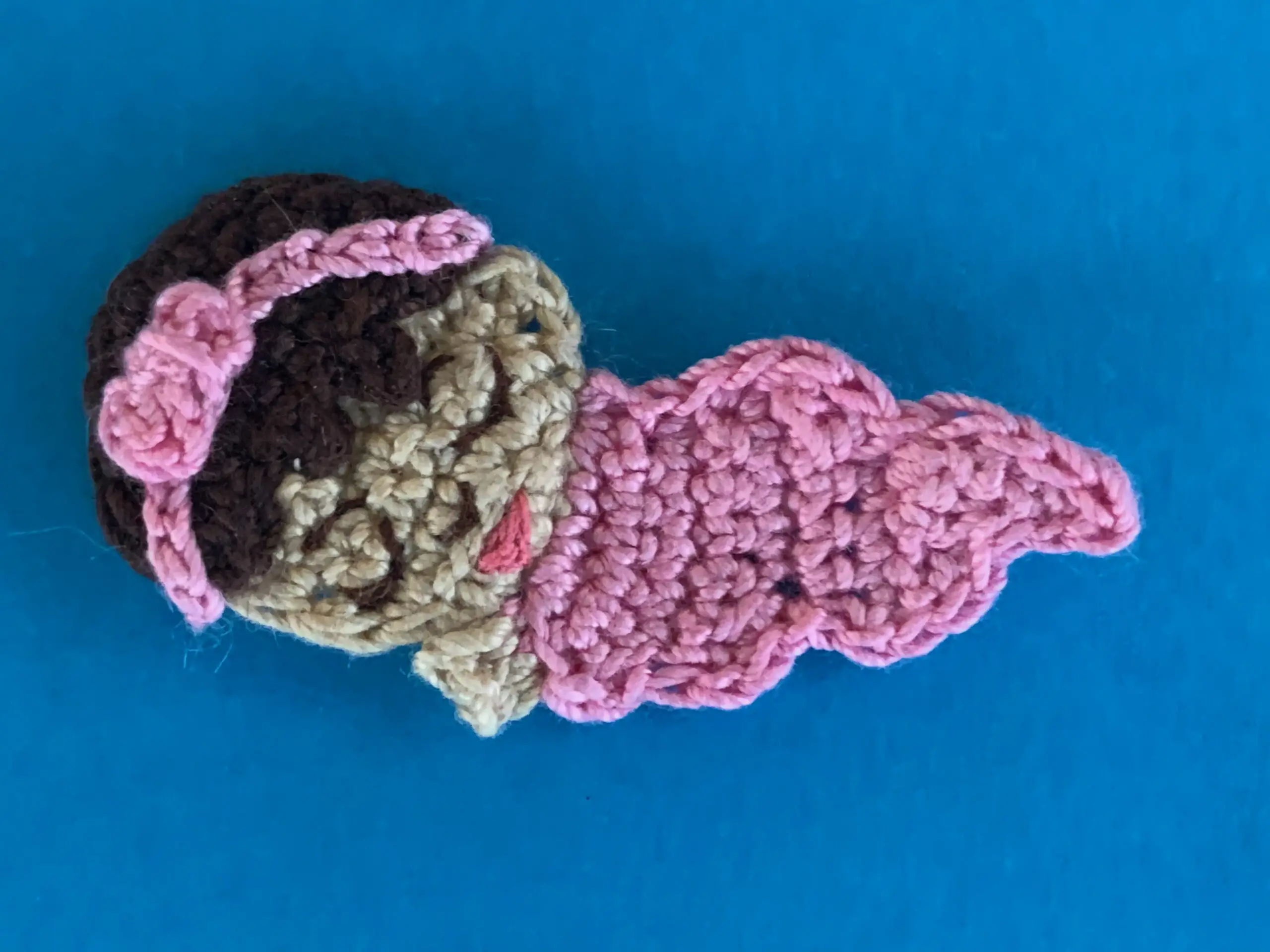 Finished crochet sleeping baby 2 ply landscape