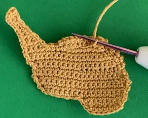Crochet golden retriever 2 ply joining for near front leg