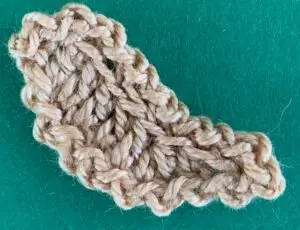 Crochet golden retriever 2 ply tail neatened