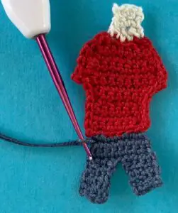 Crochet boy 2 ply joining for shorts neatening
