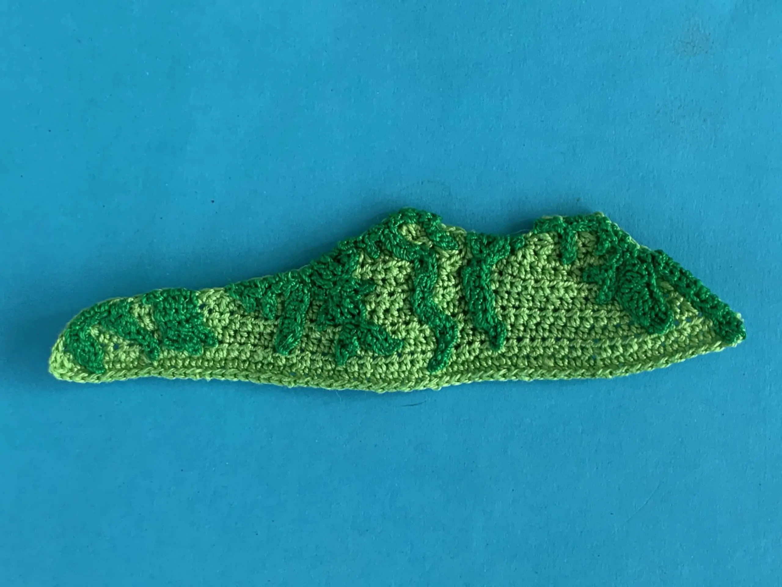 Finished crochet mountain 2 ply landscape
