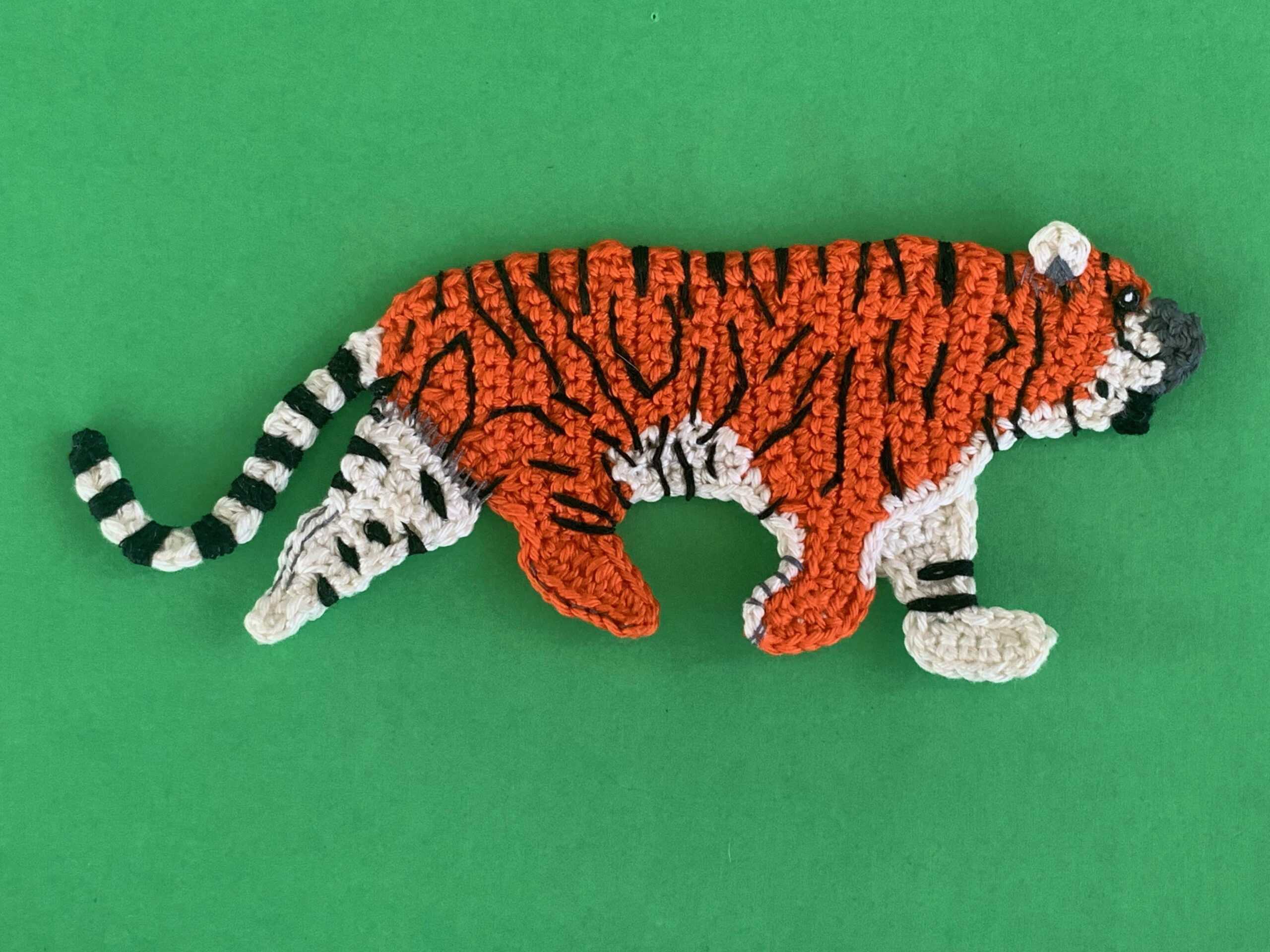 Finished crochet tiger 2 ply landscape