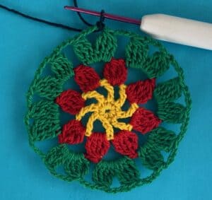 Crochet granny square shopping bag joining for row 5