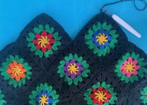 Crochet granny square shopping bag joining for strap