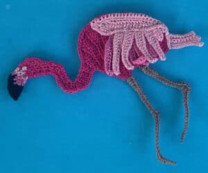 Crochet bending flamingo 2 ply bead for eye