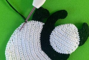 Crochet walking panda 2 ply joining for near back leg