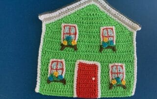 Finished crochet house 4 ply landscape