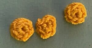 Crochet beehive 2 ply flower centres