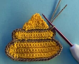 Crochet beehive 2 ply joining for top section neatening row