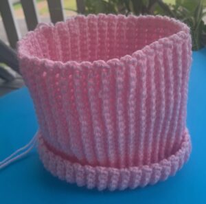 Crochet beanie side seam joined