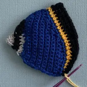 Crochet fish 2 ply joining for bottom fin