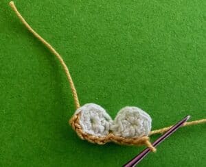 Crochet small owl 2 ply around face