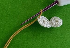 Crochet small owl 2 ply joining for face edge