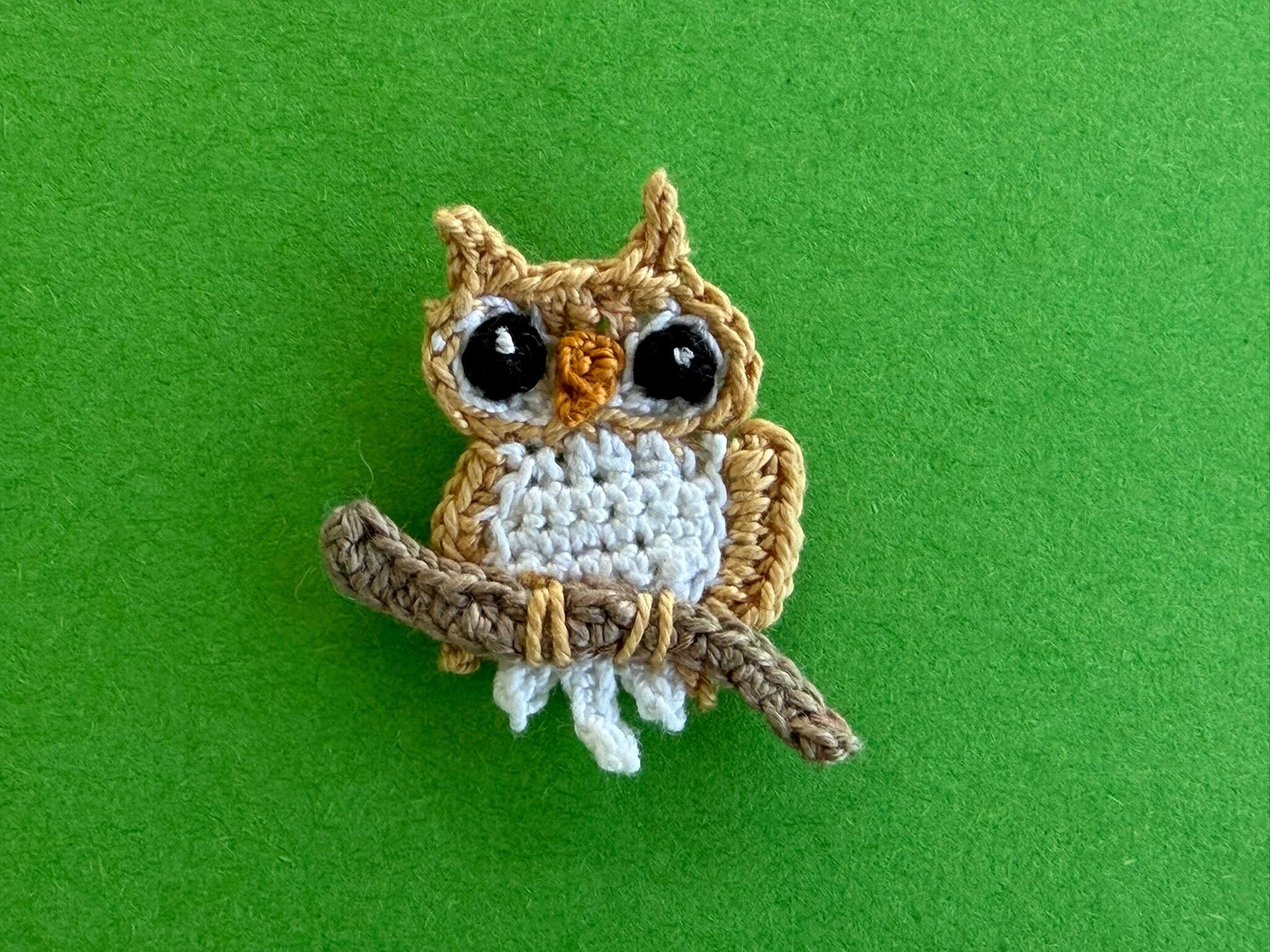 Finished crochet small owl 2 ply landscape
