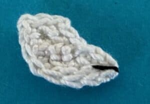 Crochet baby seal 2 ply front flipper marking