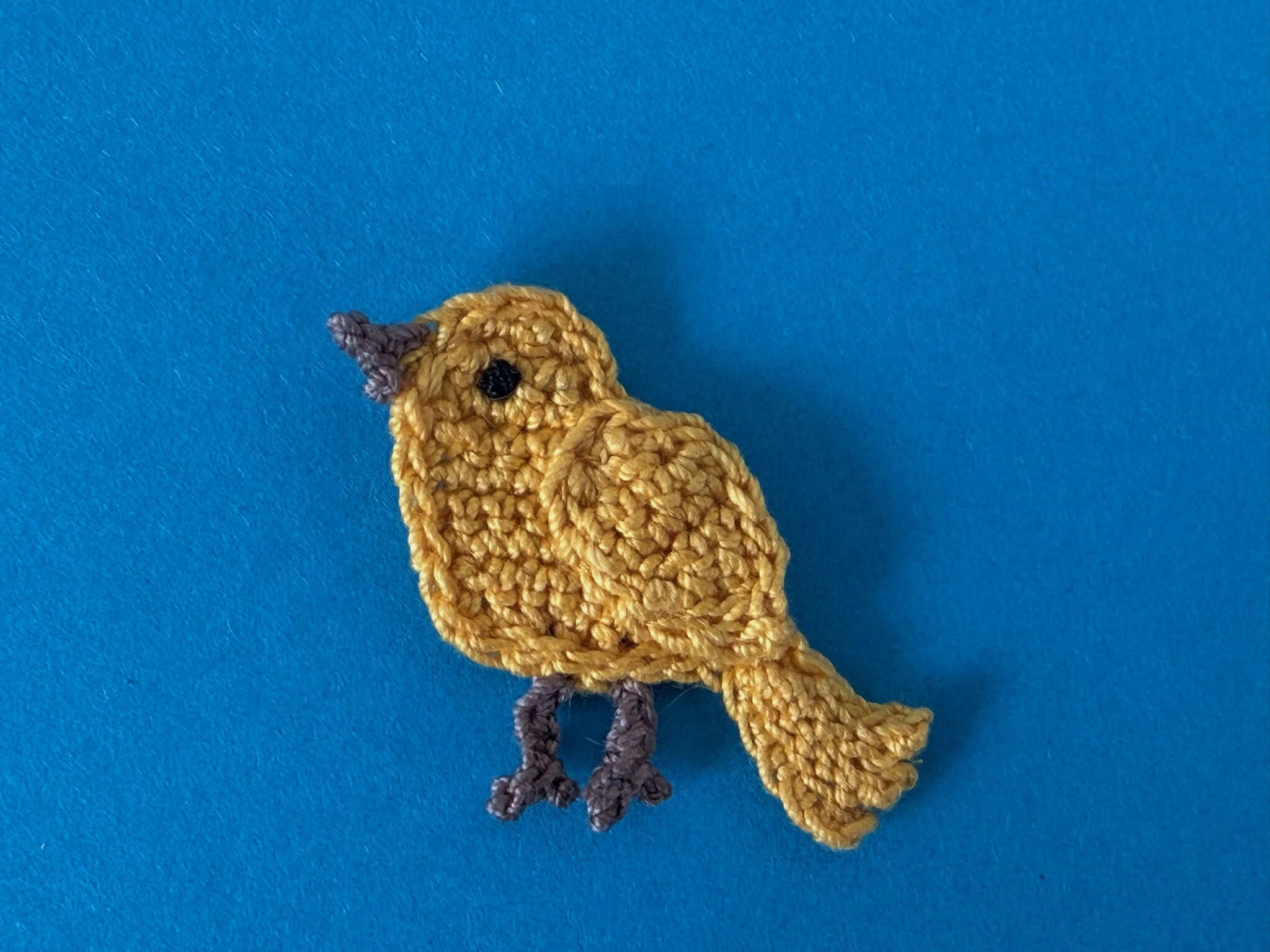 Finished crochet small bird 2 ply landscape